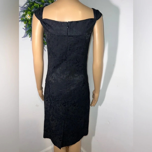 Notice, 6, black lace overlay cocktail dress ruched neckline, square back, zip - Picture 2 of 10